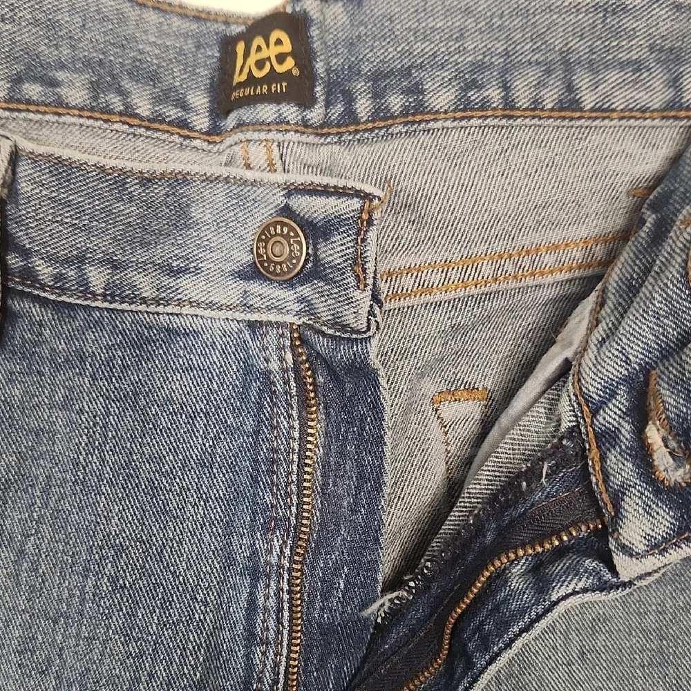 NWT Lee Men's Straight Leg Opening Regular Fit Medium Wash Blue Jeans Size 38x32